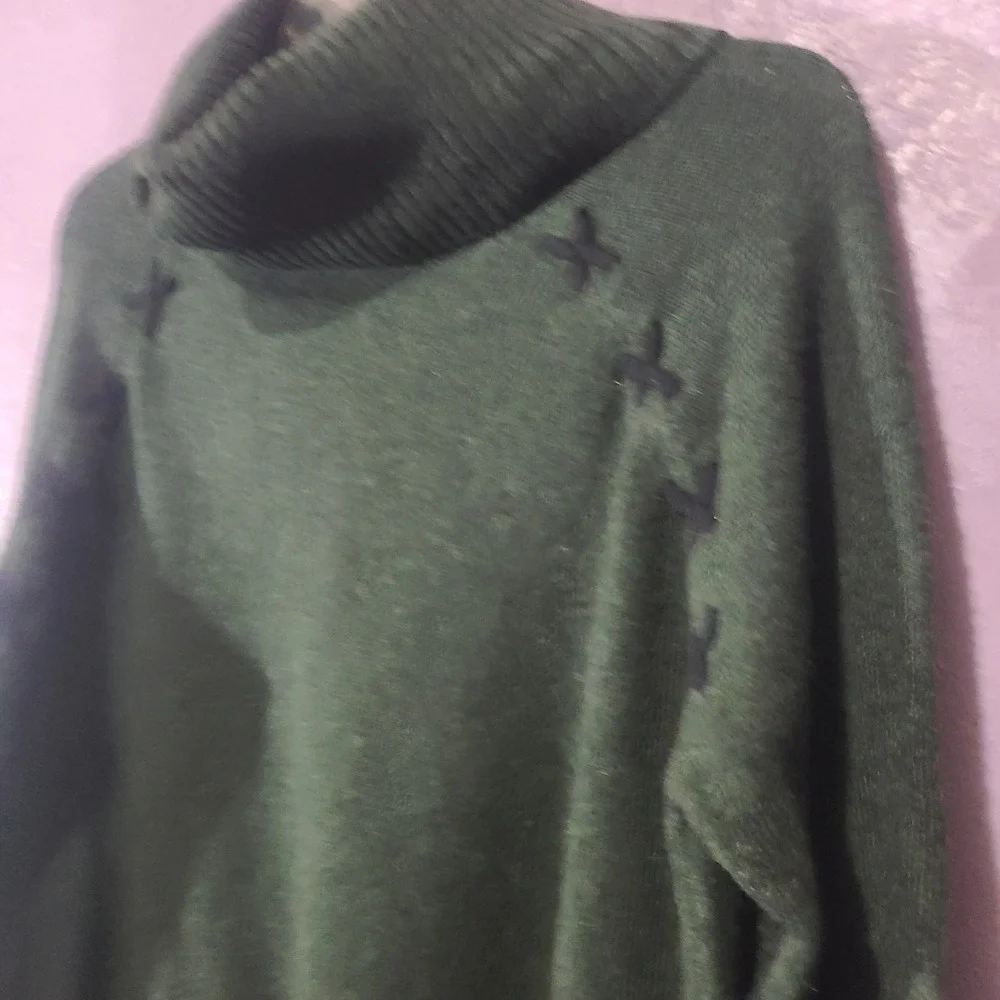Keren Hart Forest Green‎ Cowl Neck Sweater Cross Stitch Detail Raglan  Large